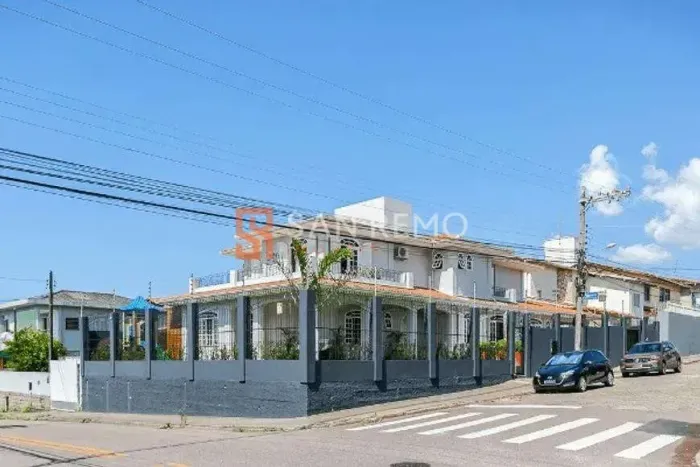 Jardim Atlântico | Casa 4 quartos, sendo 4 suites