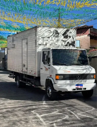 MB 710 baú