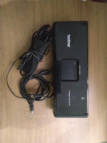 Scanner Portátil Ads-1000w Brother