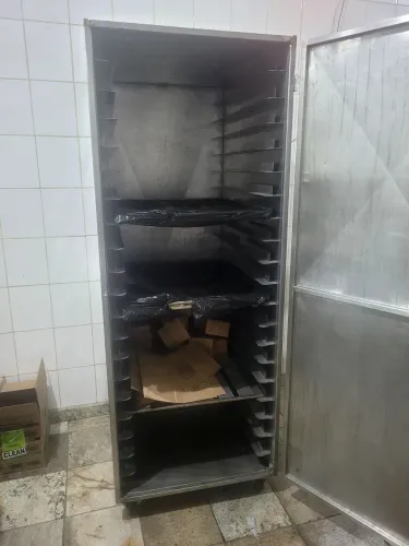 Armario para pães Inox