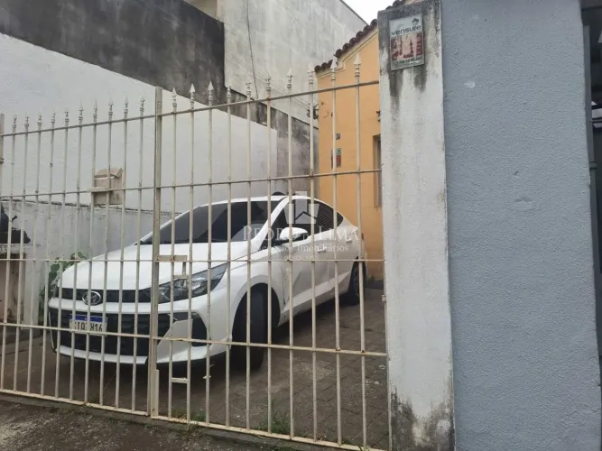 Terreno com casa antiga ideal para construtor com 244 m² - Vila Guilhermina