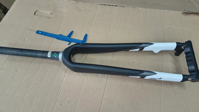 Garfo specialized gravel 2.0 fibra de carbono novo