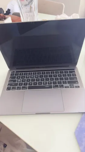 MacBook Pro 13" de 2019 (Core i7, 8GB RAM, 512GB SSD)