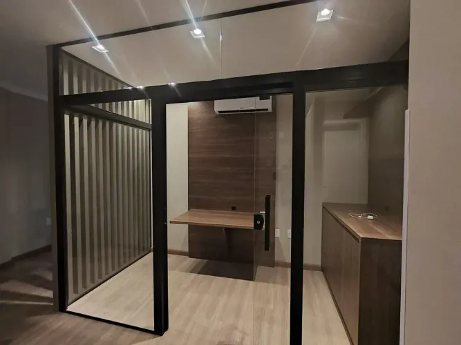 Sal comercial para aluguel e venda mobiliada com 43 m em Agronômica - Florianópolis - SC