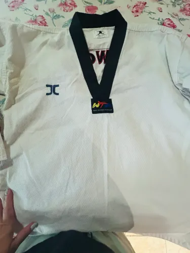 Dobok taekwondo coreano