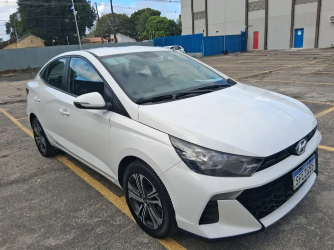 Hyundai HB20S Comfort Plus 1.0 TB Flex 12V AUT 2024