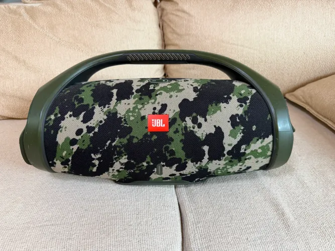 JBL Boombox