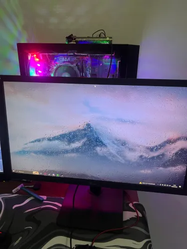 Monitor LG,