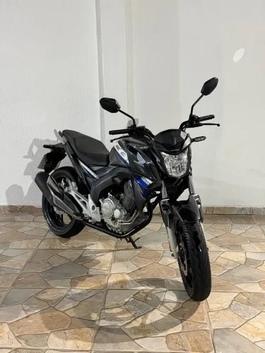 CB Twister 250
