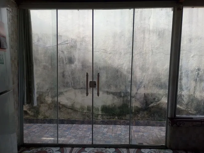 Porta e janela de vidro Blindex à venda - R$ 3.000