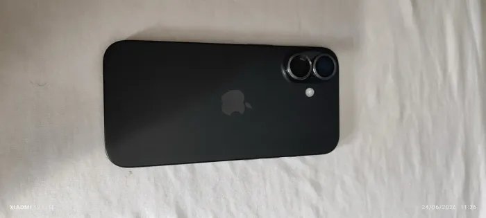 iPhone 16