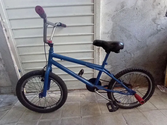 Bicicleta BMX Customizada
