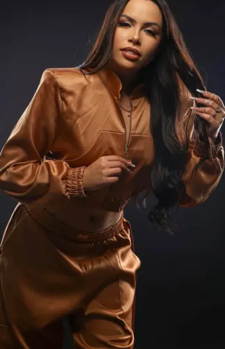 Mega hair 