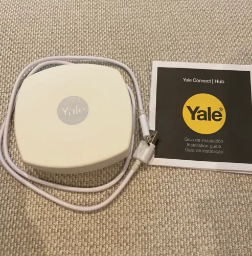 Hub fechadura de porta Yale