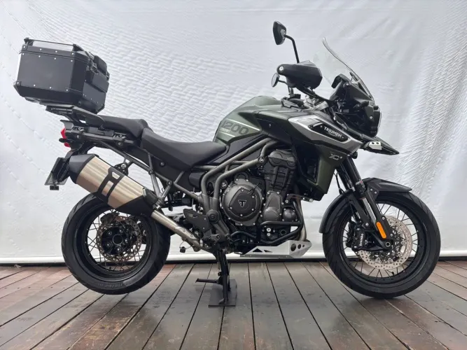 TRIUMPH TIGER 1200 XCX 