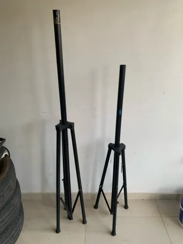 Suporte para Caixa Acustica Tr2 Preto Até 50kg de 1,70mts