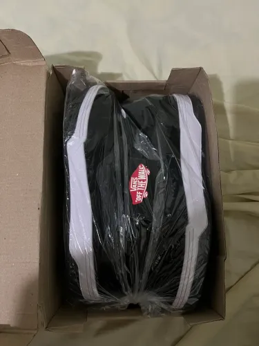 Tênis preto da Vans Novo