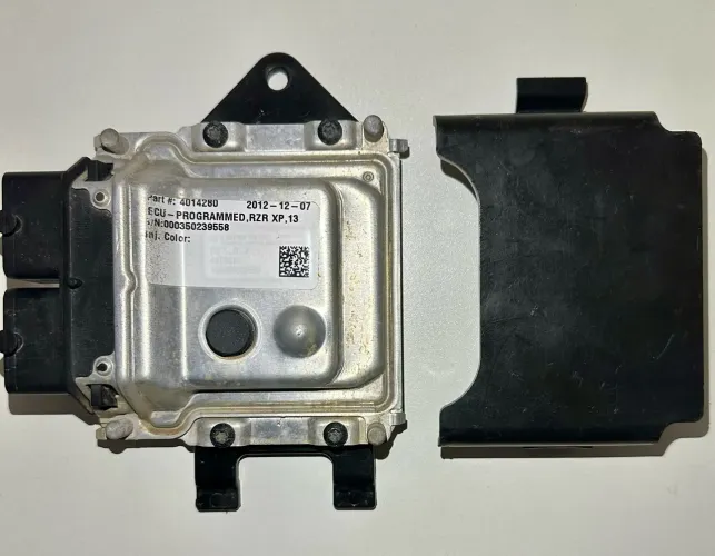 Módulo de Injeção Eletrônica (ECU / ECM) Polaris RZR XP 900 2013 - Cód. 4014280