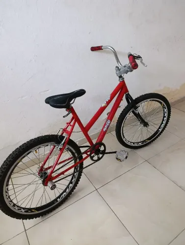 Bicicleta aro 24 