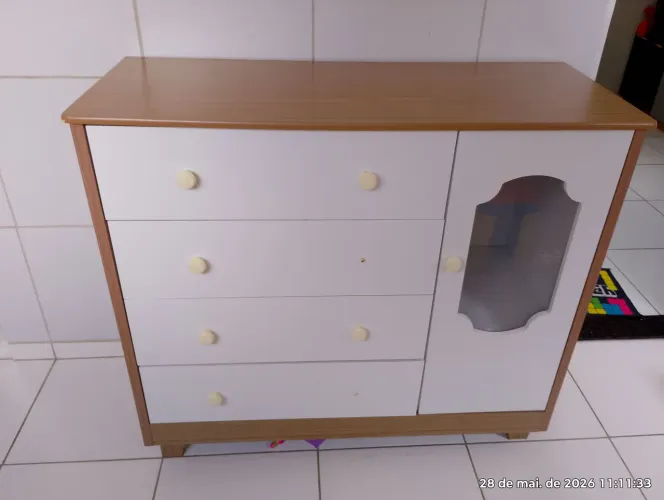 Cômoda Infantil  Espaçosa ótimo para seu filho