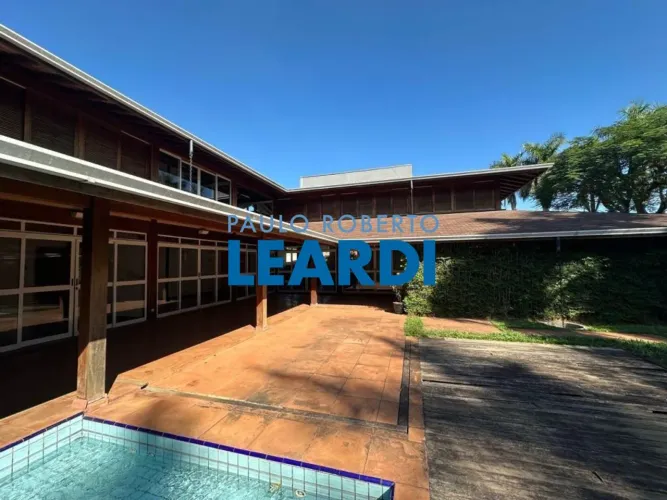 CASA EM CONDOMÍNIO - ALPHAVILLE - SP