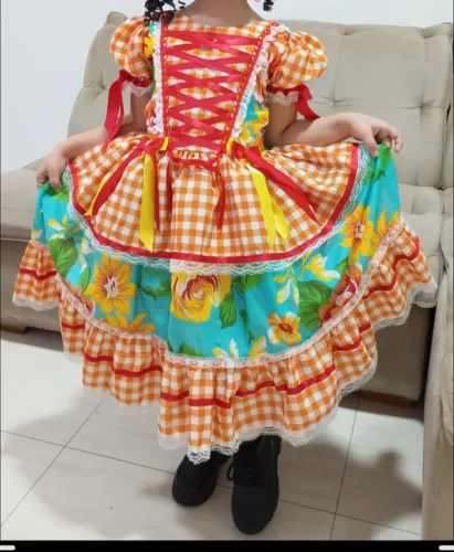 Vestido junino infantil veste de 6 a 8 anos