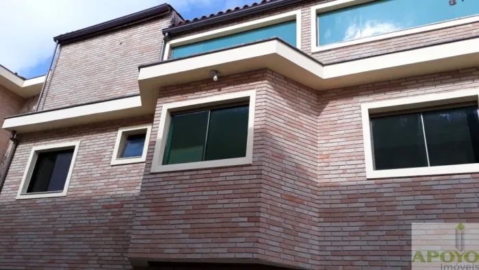 Casa c/ 50,00 m². 02 Dormitórios