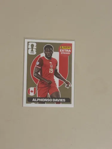Figurinha panini copa do mundo 2026 Aphonso Davies dourada