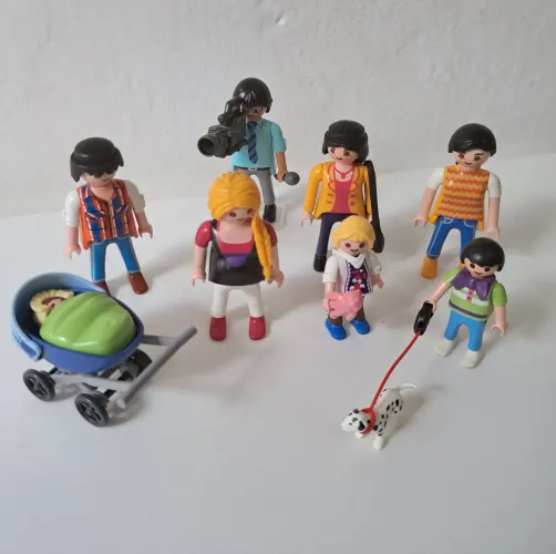 Playmobil Figuras (Preço Negociável Levando + Peças)