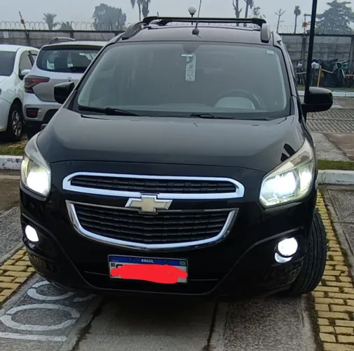 Chevrolet Spin LT 1.8 8V Econo.flex 5P Mec. 2013