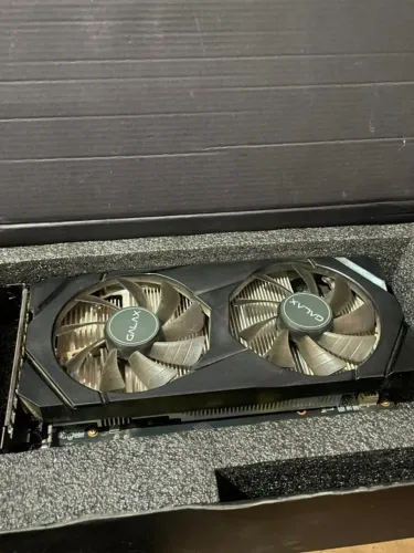 Vendo placa de video GTX 1660 super 6GB em bom estado.