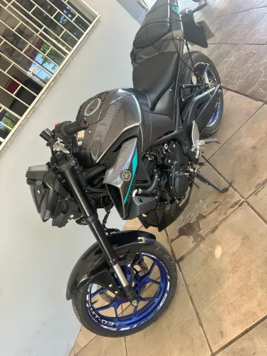 Mt 03 24/25abs vendo ou troco 
