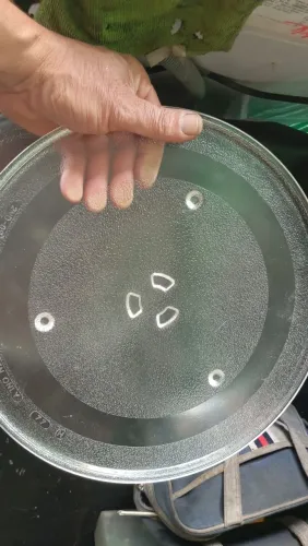 Vendo diversos pratos para micronndas pequeno médio grande.