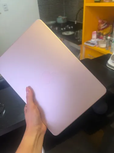 Vendo MacBook de última geração NEO A18 Pro 8 GB nunca usado, com caixa! ,,