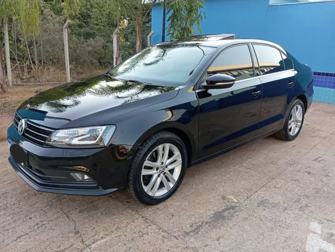 Volkswagen Jetta Highline 2.0 TSI 16V 4P Tiptronic 2016