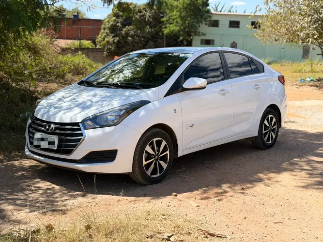 Hyundai HB20S C.style/c.plus1.6 Flex 16V Aut. 4P 2016