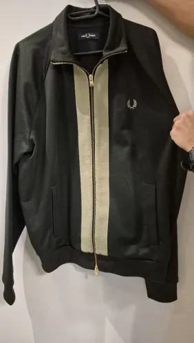 Oportunidade!! Casaco Fred Perry novíssimo