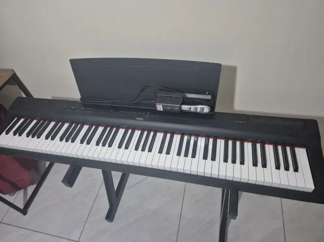 Piano Yamaha P125