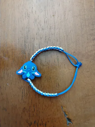 Pulseira trançada stitch