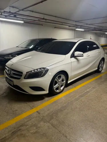 Mercedes-Benz Classe A 200 1.6 TB 16V Style 156cv Aut. 2014