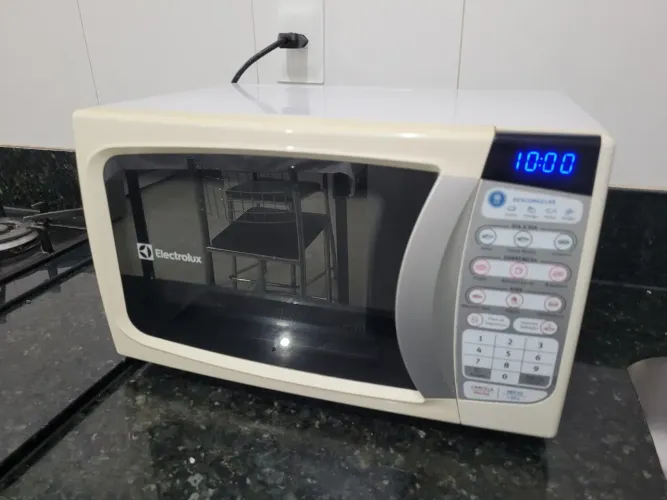 Microondas Eletrolux 20 Litros