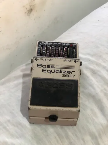 Pedal equalizer boss geb-7