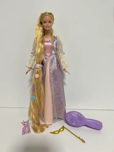 Boneca Barbie filme Rapunzel deluxe em perfeito estado
