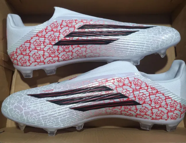 CHUTEIRA ADIDAS LEAGUE F50 - LAMINE JAMAL - BRANCA - 41 - NOVA, NA CAIXA