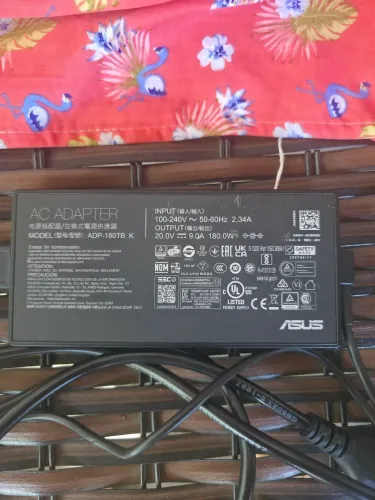 Carregador original notebook asus rog gamer Zephyrus/tufo entre outros