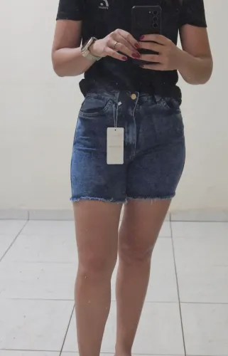 Short Jeans Novo - Marca boa (Naraka)