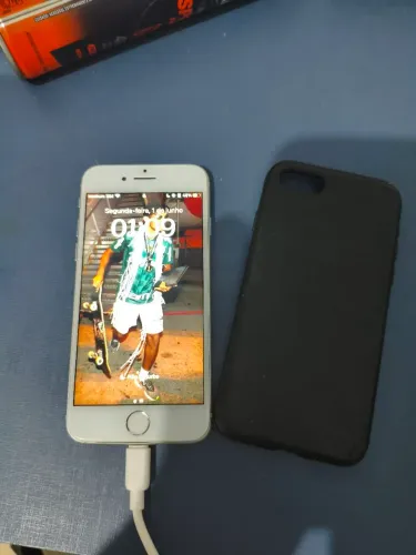 iPhone 8 64gb