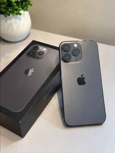 ? iPhone 13 Pro Max 128GB - Grafite | Impecável