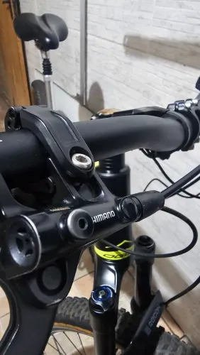 Oggi 8.3 2022 zerada pneus kenda tubeles