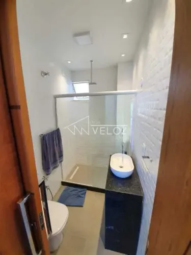Apartamento : / Residencial / Catete